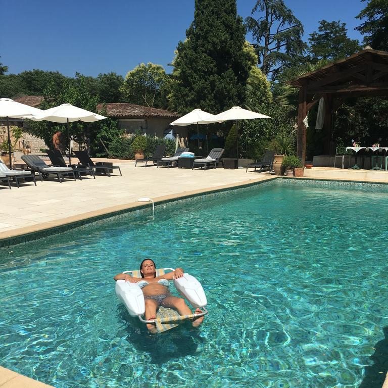 Le Mas Shabanou Bed and Breakfast Roquefort-les-Pins Εξωτερικό φωτογραφία