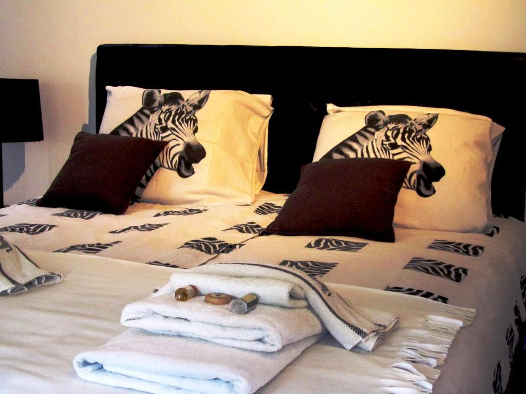 Le Mas Shabanou Bed and Breakfast Roquefort-les-Pins Εξωτερικό φωτογραφία