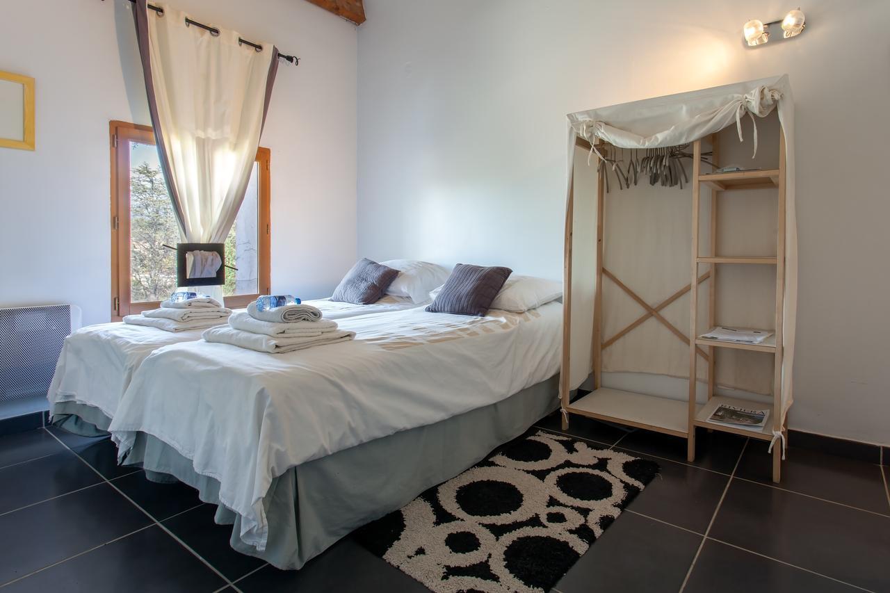Le Mas Shabanou Bed and Breakfast Roquefort-les-Pins Εξωτερικό φωτογραφία
